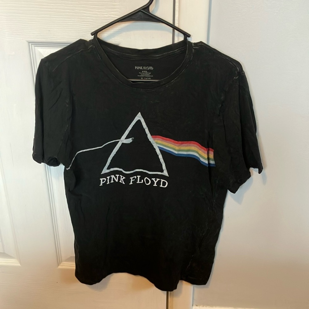Pink Floyd Black Distressed Graphic T-Shirt Kids XL (14/16)